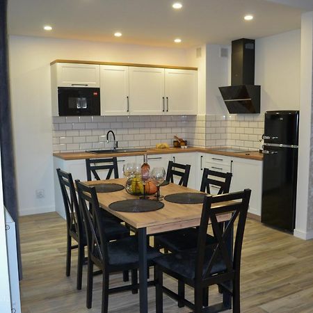 Apartament Caloroczny Bieszczadzka Gawra Ustrzyki Dolne Dış mekan fotoğraf