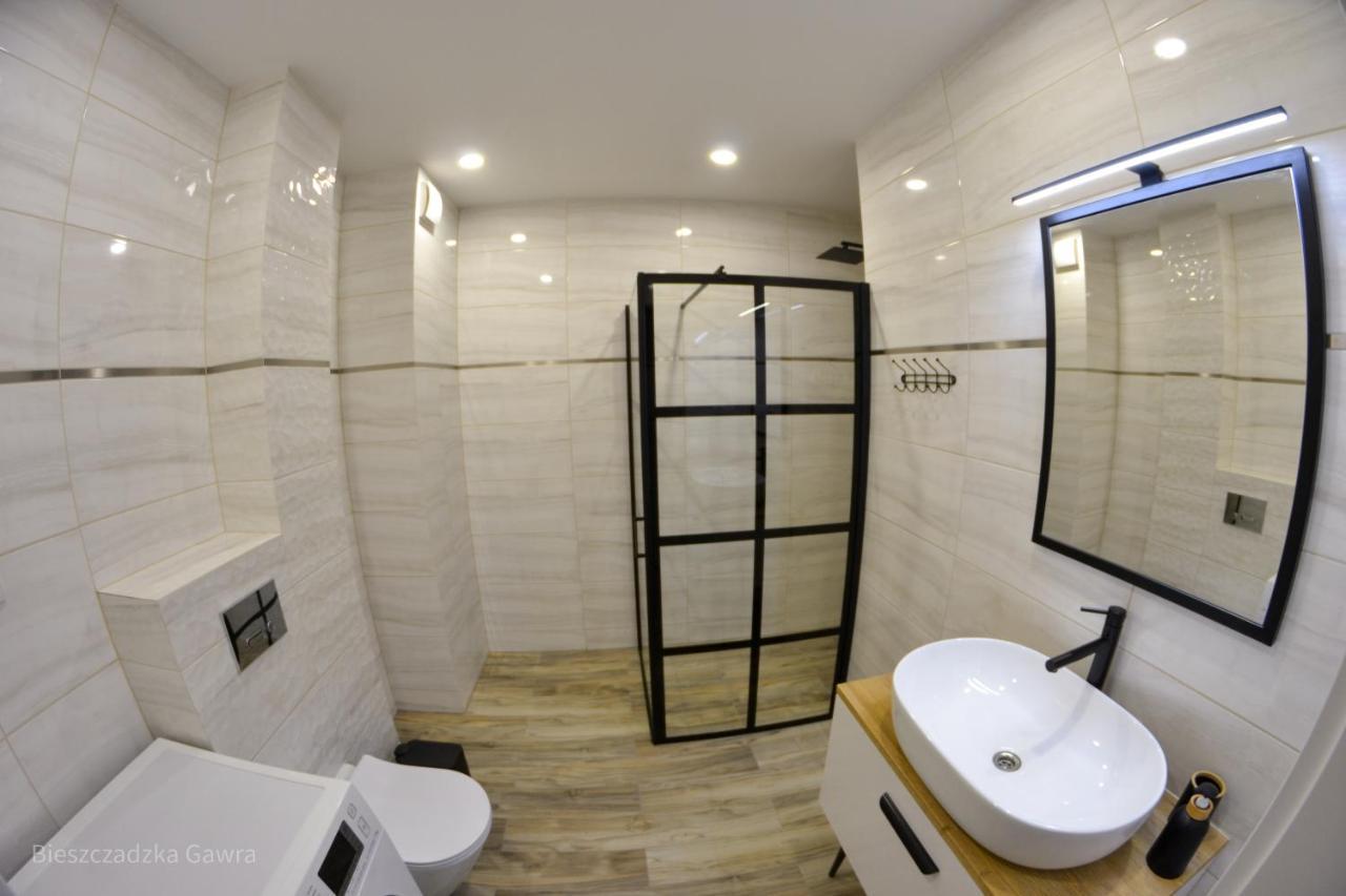 Apartament Caloroczny Bieszczadzka Gawra Ustrzyki Dolne Dış mekan fotoğraf