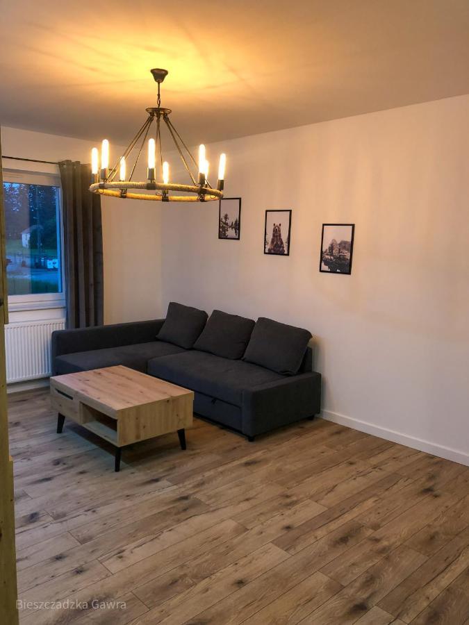 Apartament Caloroczny Bieszczadzka Gawra Ustrzyki Dolne Dış mekan fotoğraf